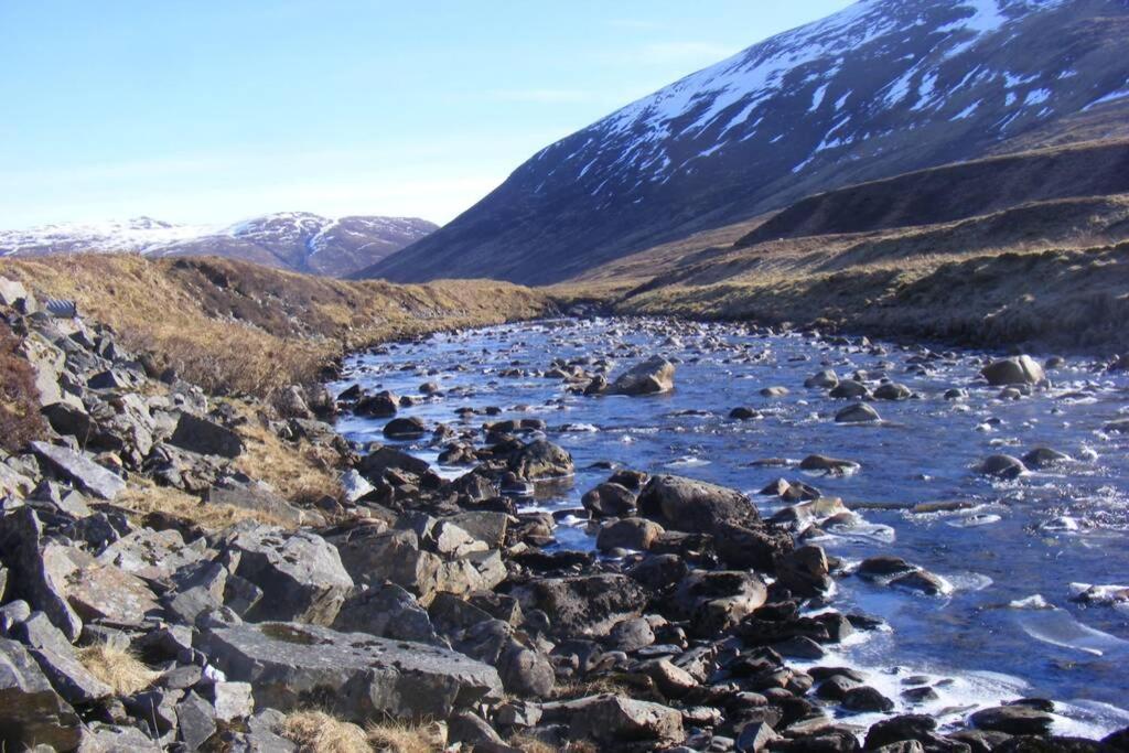 Glas Doire Lodge, Glen Roy Nature Reserve Roybridge Luaran gambar